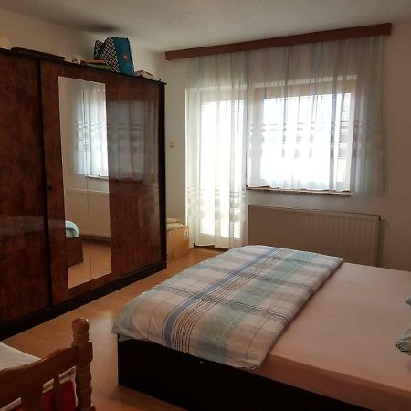 Kuca Za Odmor Sarcevic Apartment Prozor Exterior photo