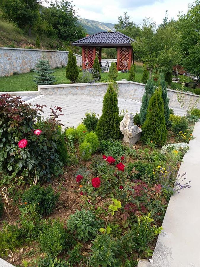 Kuca Za Odmor Sarcevic Apartment Prozor Exterior photo