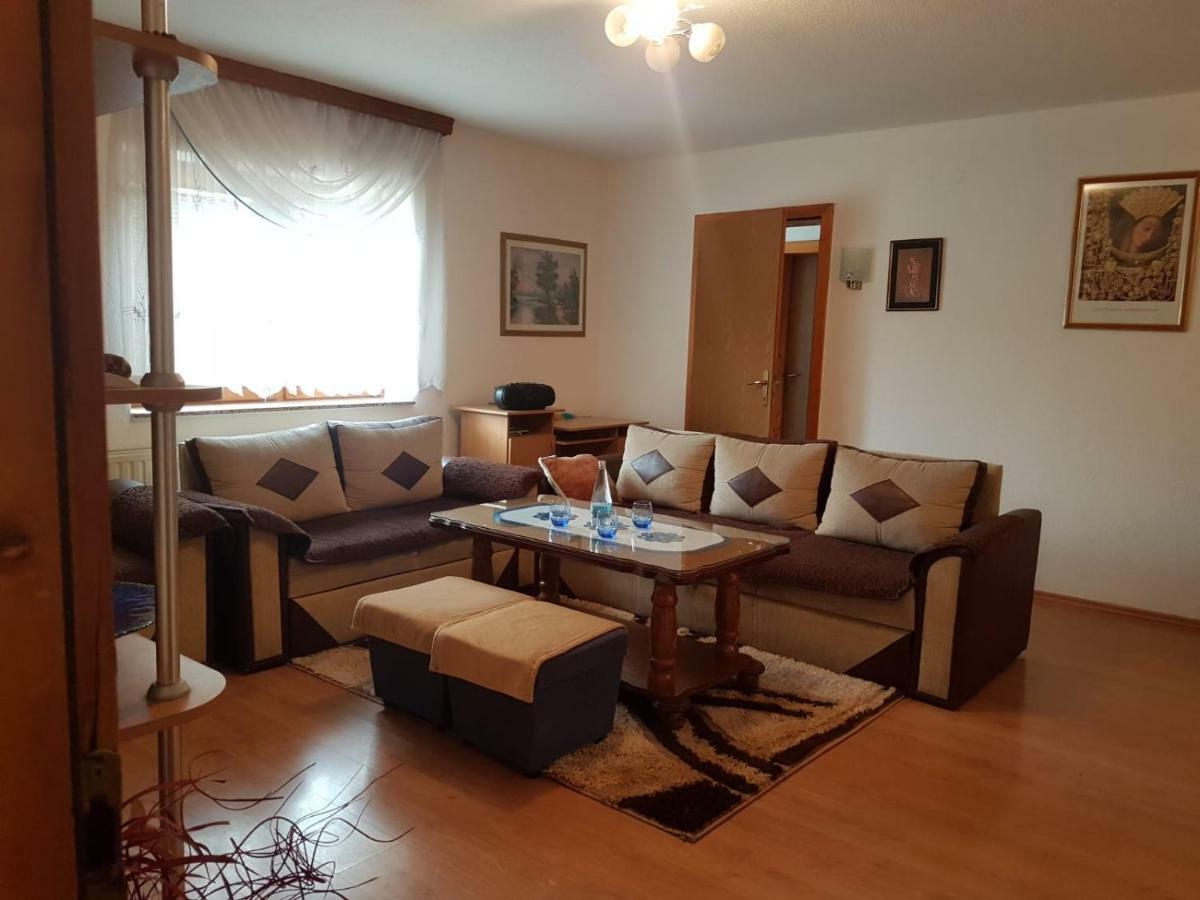 Kuca Za Odmor Sarcevic Apartment Prozor Exterior photo