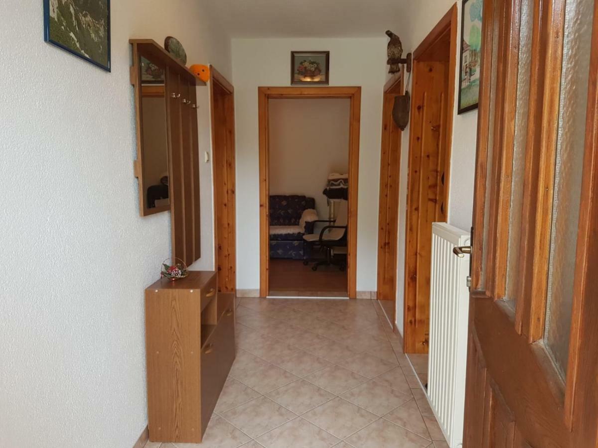 Kuca Za Odmor Sarcevic Apartment Prozor Exterior photo